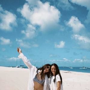 Meet your Posher, Zoe